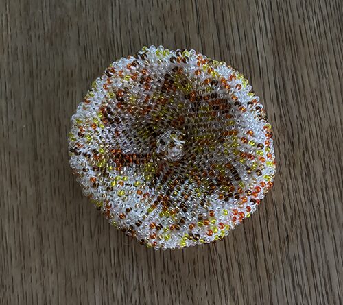 完成したベレー帽（重たい）